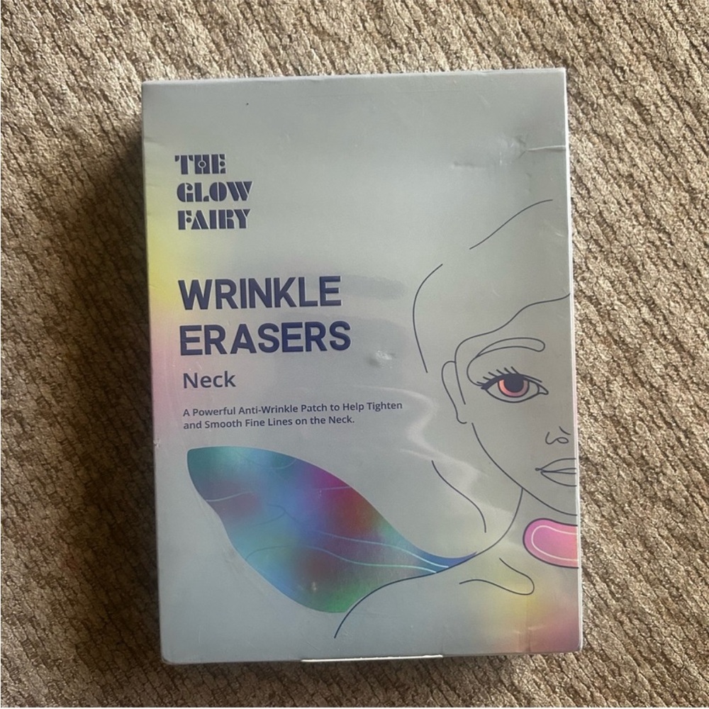 NWT The Glow Fairy Wrinkle Eraser Neck